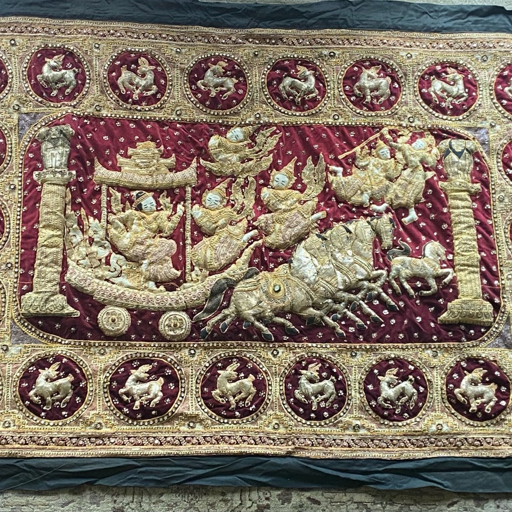 Very large (87”x57”) Kalaga Tapestry